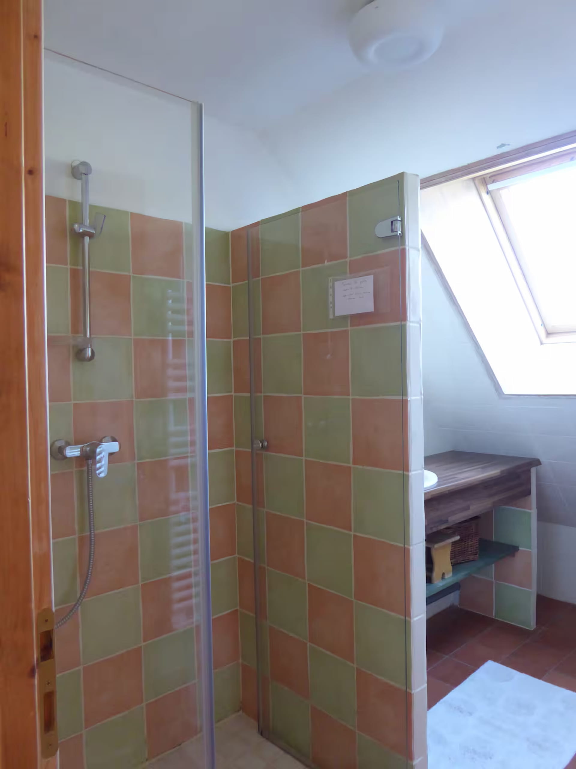 Salle d'eau à l'étage